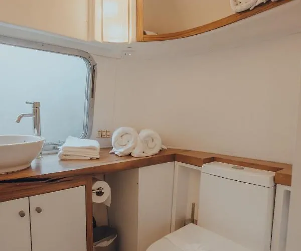 Inn Airstream By The Sea *